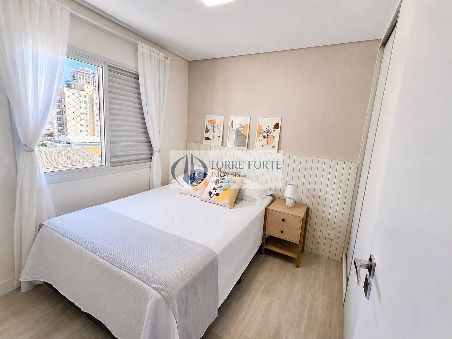 Imagem Lindo apartamento com 2 dormitorios 1 vaga de garagem na Vila Gomes Cardim.