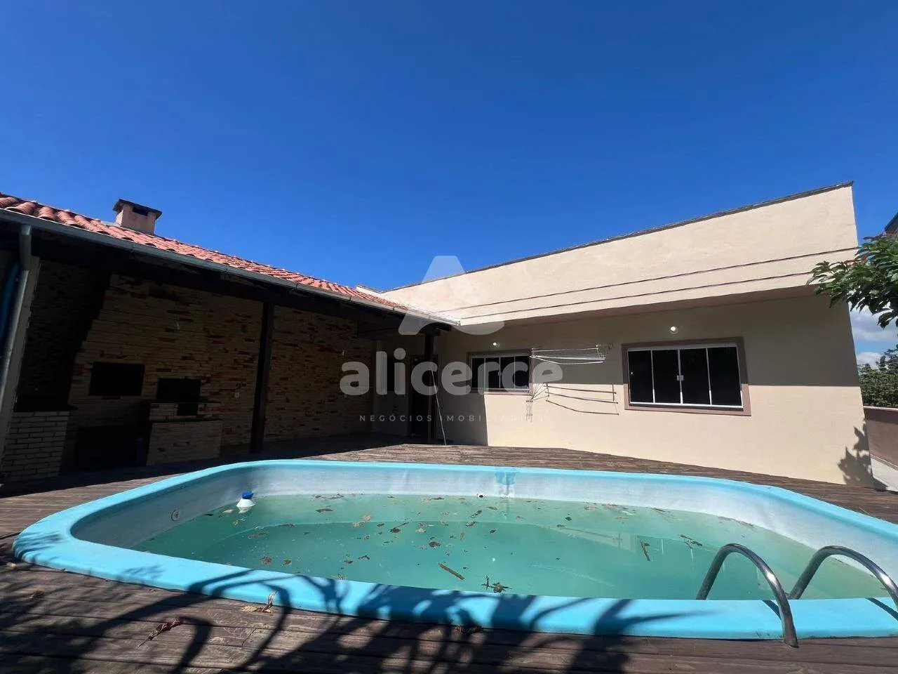 Imagem Casa à venda com 3 quartos 1 suíte, 210m² em Potecas São José