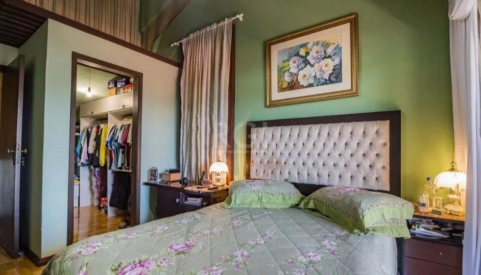 Imagem Casa para Venda - 294.4m², 4 dormitórios, sendo 2 suites, 2 vagas - Nonoai