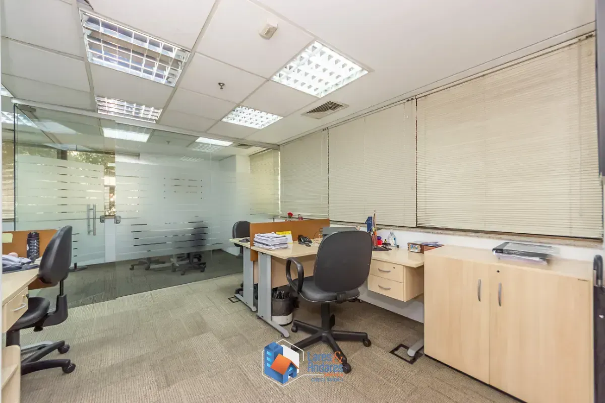 Imagem Conjunto comercial para venda em Perdizes, 200m²