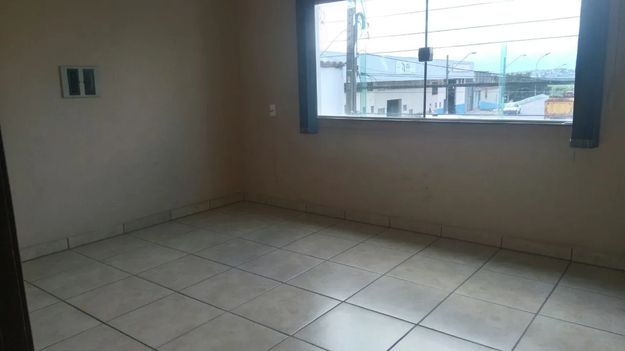 Imagem Casa à venda 4 Quartos, 2 Vagas, Aroeira, Aparecida - SP