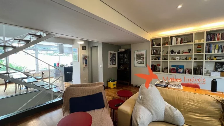 Imagem Casa em Condomínio na Vila Romana - 3 quartos, 1 suíte, 2 salas, 4 banheiros, 2 vagas - São Paulo-SP