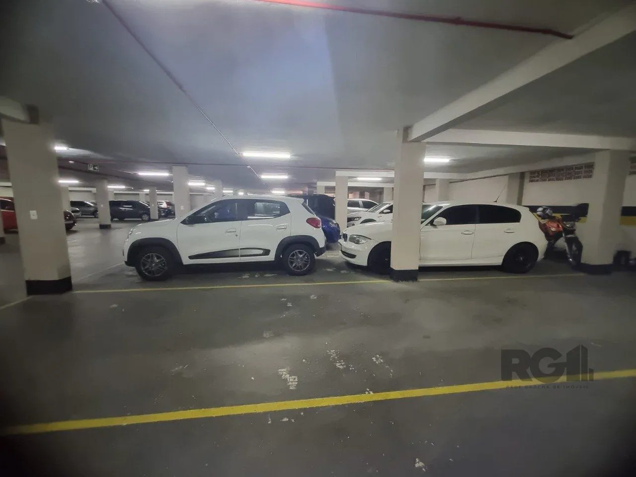Imagem VENDA DE APARTAMENTO DE01 SUÍTE, INFRA E 02 VAGAS DE GARAGEM - SANTO ANTONIO