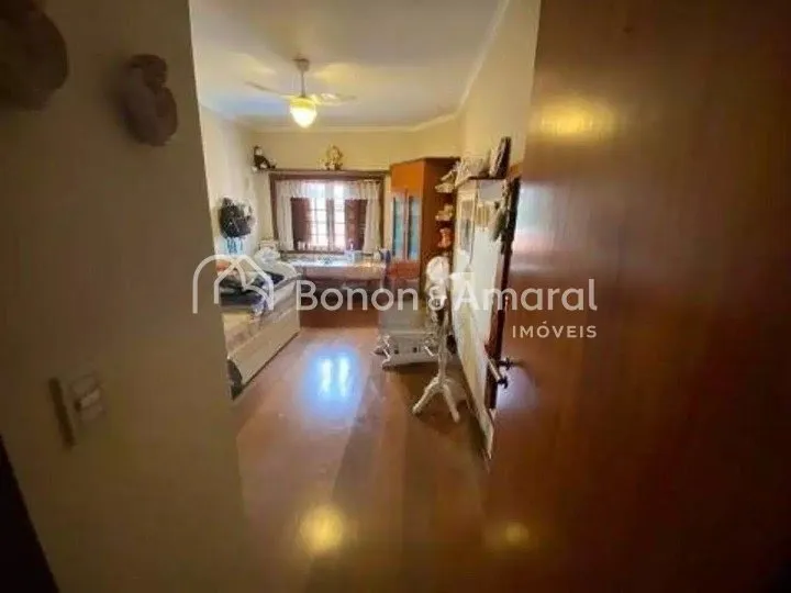Imagem Casa para venda no chapadão, 4 quartos, escritorio, churrasqueira e piscina