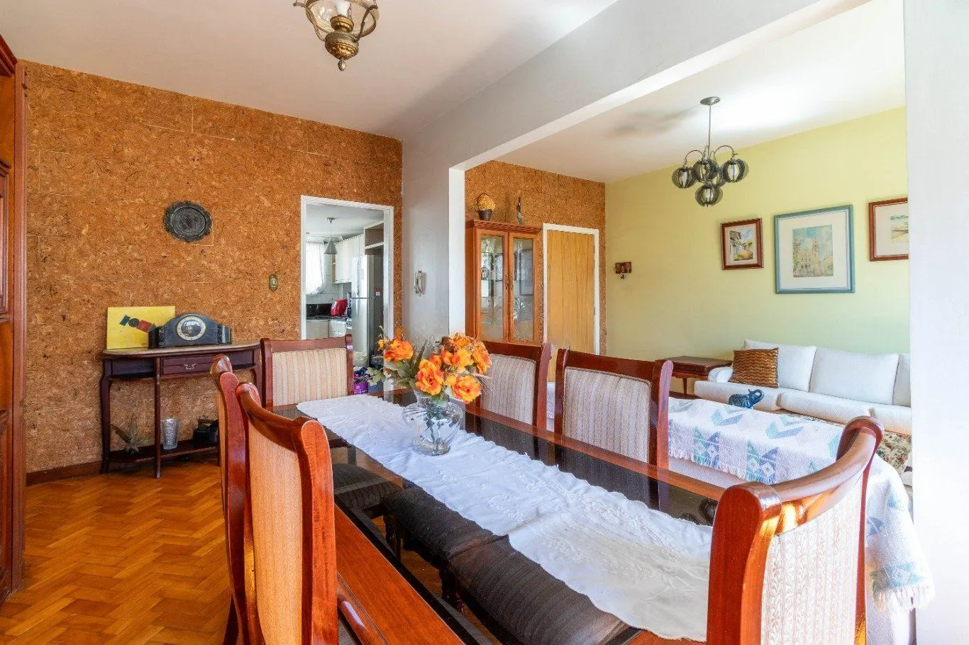 Imagem Apartamento com 3 quartos e 116m² à venda em Petrópolis, Porto Alegre. Rua General Souza Doca, Petrópolis, Porto Alegre