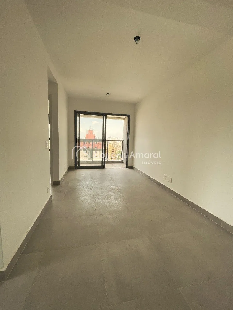 Imagem Apartamento Novo recem-entregue para venda Guanabara com sacada e lazer completo