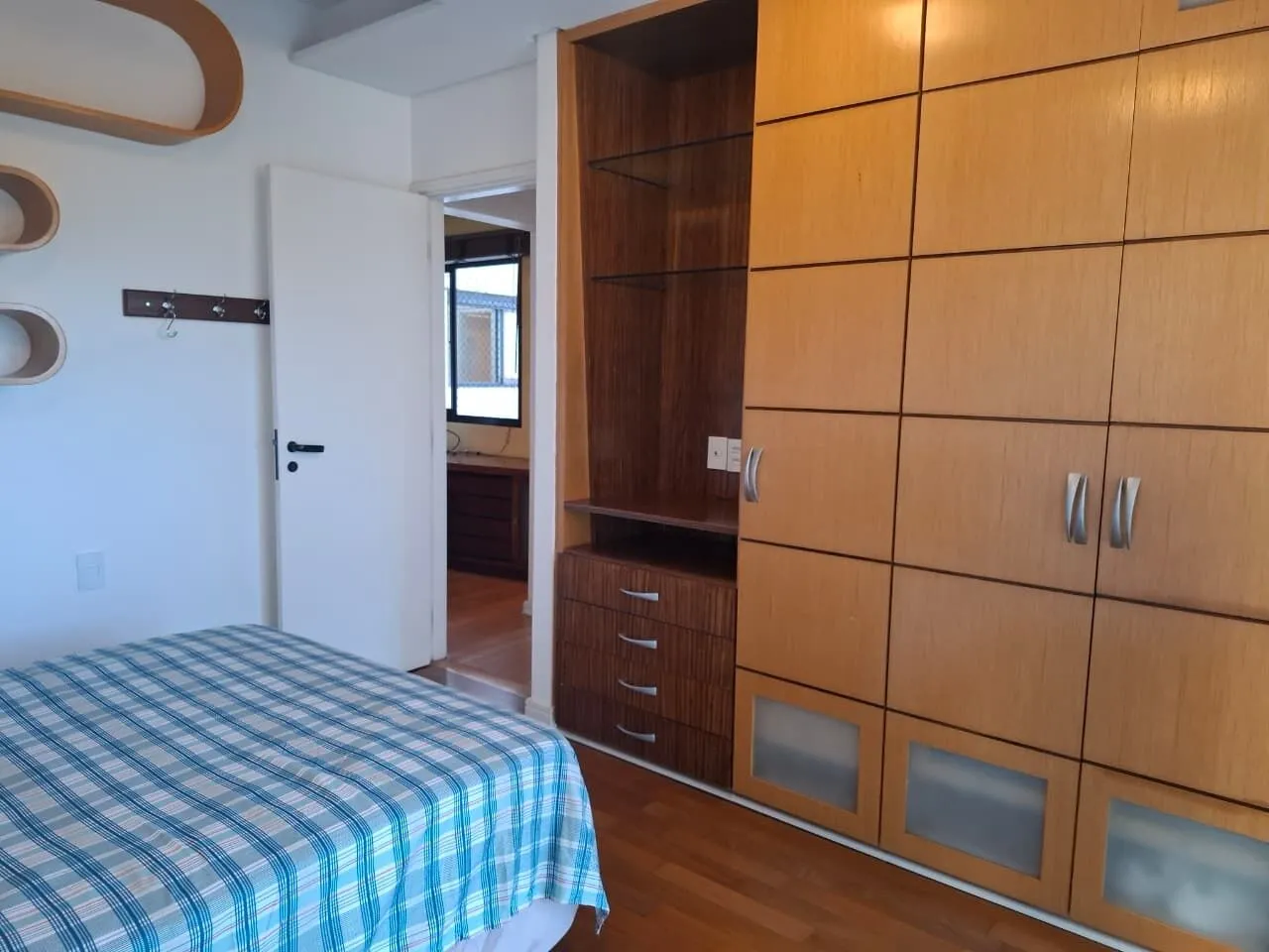 Imagem Apartamento a venda com 4 dormitórios, 3 suítes, 4 vagas, Panambi, Varanda Goumert