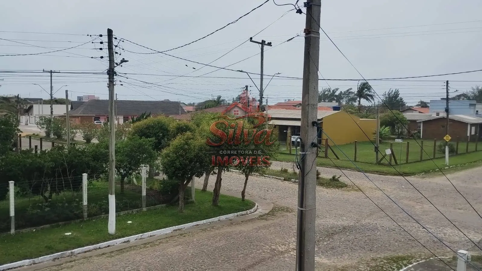 Imagem DT21 |Casa próxima do mar à venda em Imbé RS