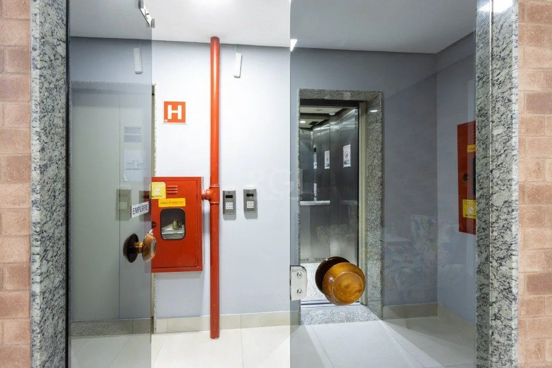 Imagem Sala em andar inteiro com 157,44 privativos