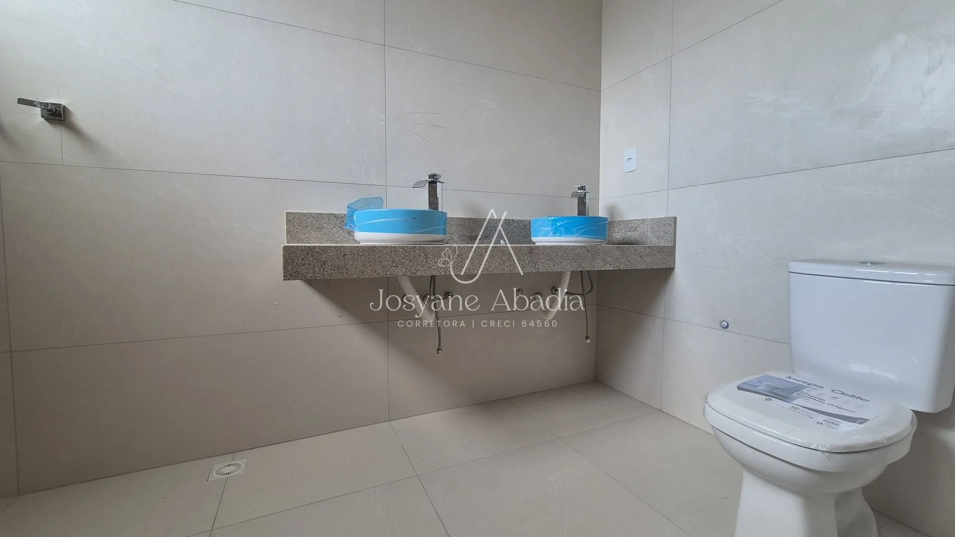 Imagem Casa de Alto Padrão no Jardim da Serra | 3 Suítes no Bairro Aeroporto - Juiz de Fora