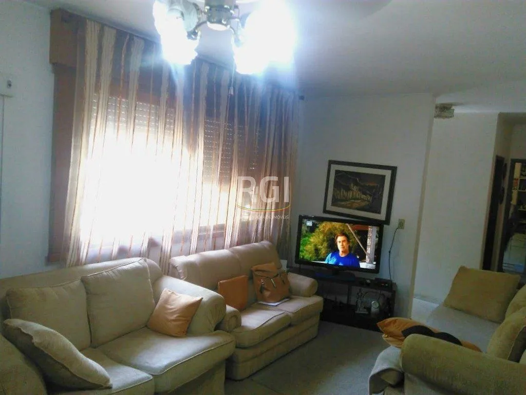 Imagem Casa para Venda - 340m², 4 dormitórios, sendo 2 suites, 3 vagas - Jardim Lindóia