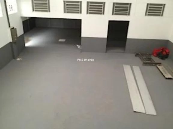 Imagem Galpão com 379m2 no Interlagos