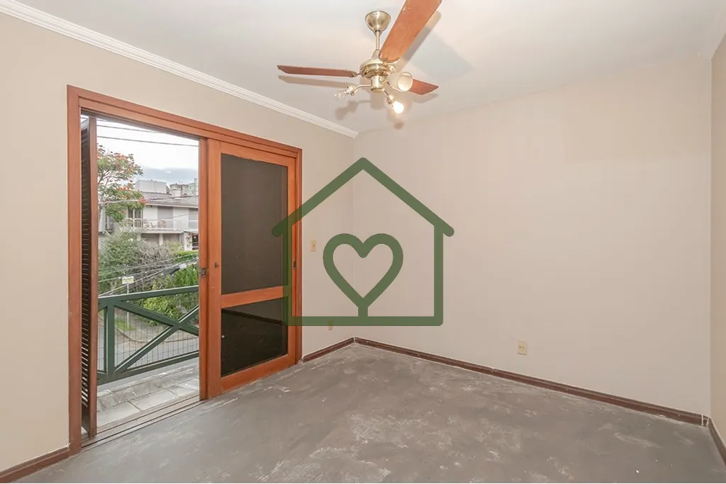 Imagem Casa à venda na Rua Frei Henrique Golland Trindade, próximo à Av. Anita Garibaldi, no bairro Boa ...