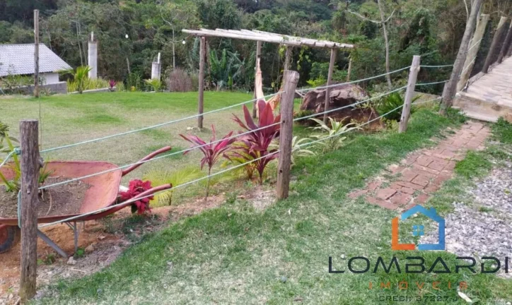 Imagem Linda pousada a venda em Ilhabela, vista mar!
