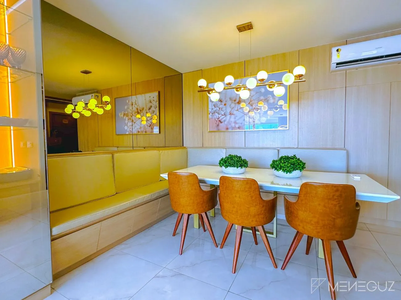 Imagem Apartamento 4 quartos, sendo 4 suítes a venda de frente para o mar na Praia do Morro em Guarapari