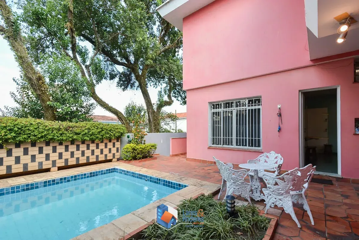 Imagem Casa para venda em Jardim da Glória com 3 quartos, sendo 1 suíte, 250m²