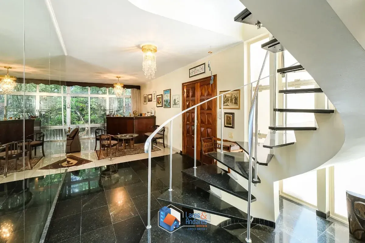 Imagem Casa para venda e locação em Perdizes com 4 quartos, sendo 1 suíte, 269m²