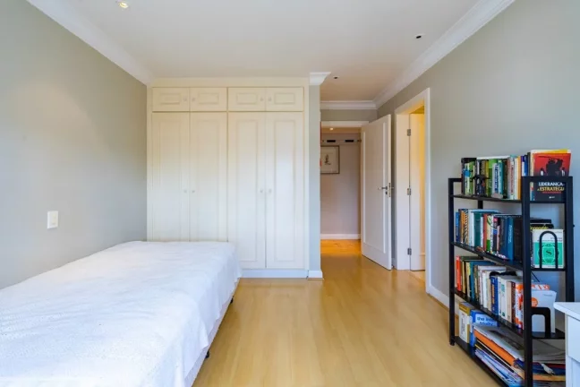 Imagem Apartamento à venda em São Paulo, Vila Progredior, com 4 quartos, 259,6m2