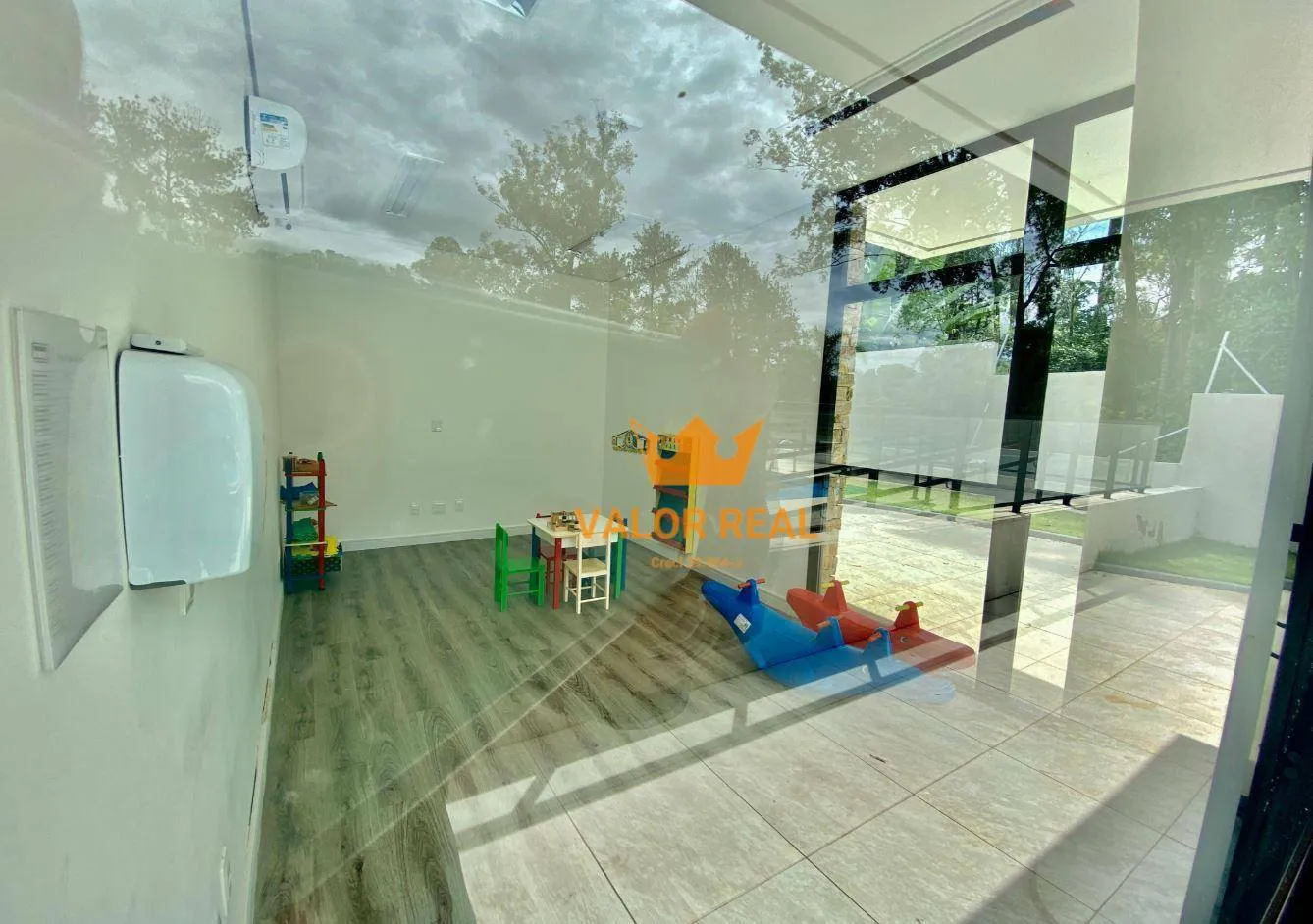 Imagem Terreno Alto Padrão, Cond Brisas Mata, 315 m2