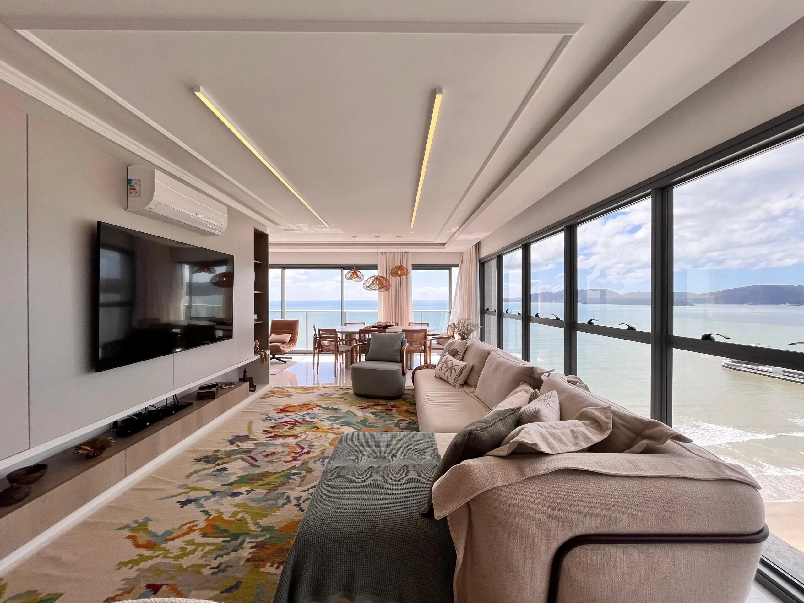 Imagem Apartamento com vista para o mar à venda com 166m2 por R$ 9.150.000,00