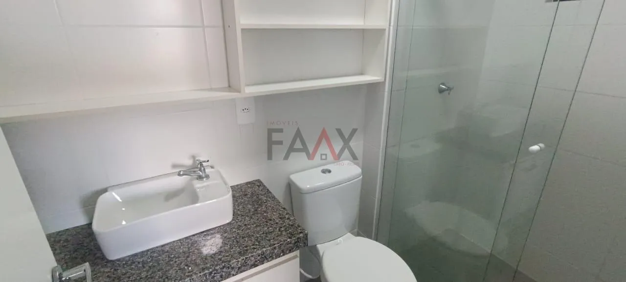 Imagem Apartamento 2 Quartos Semi Mobiliado no Vista Batel com Sacada e Churrasqueira