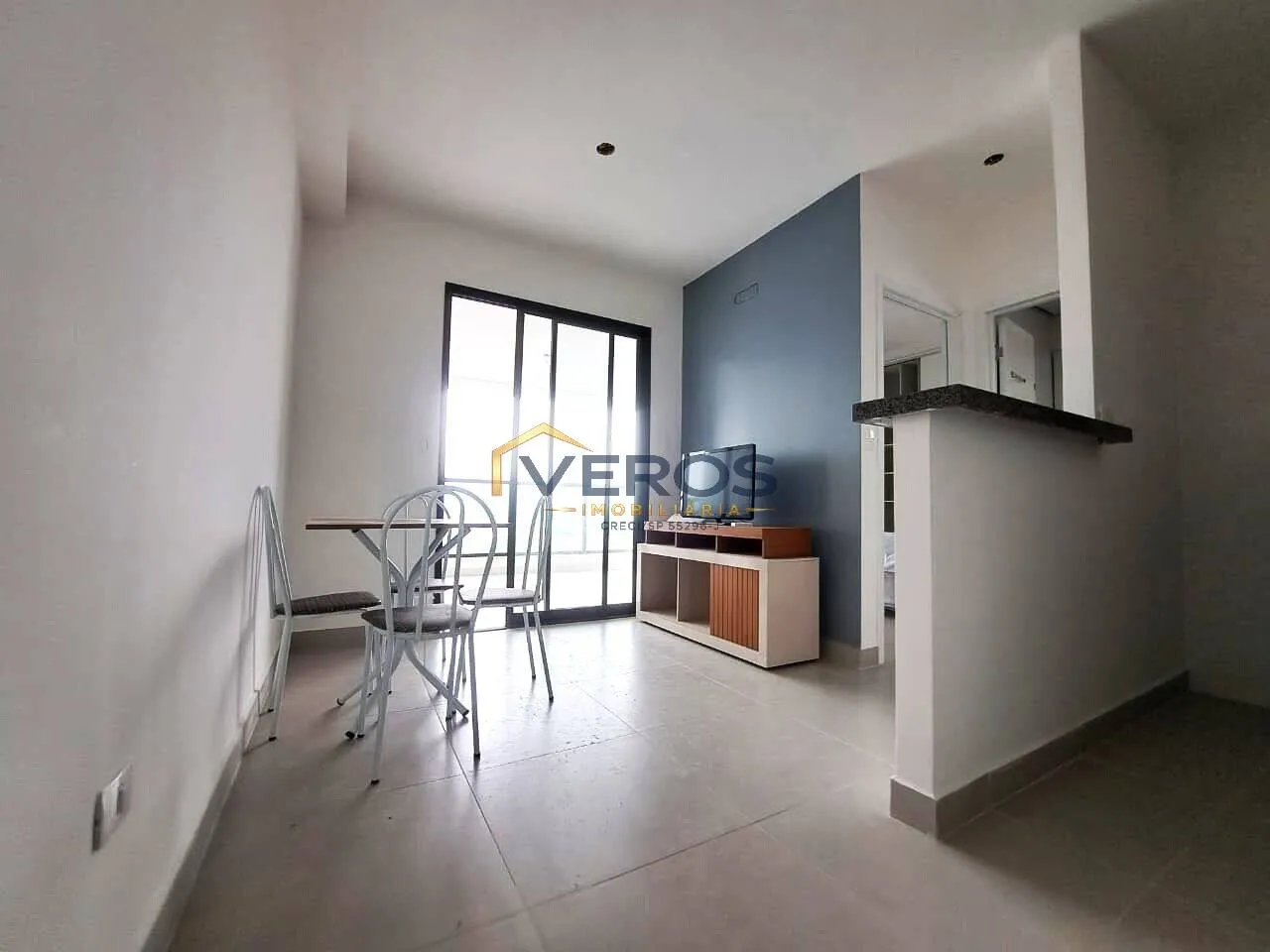 Imagem Apartamento Mobiliado de 1 Dormitório Próximo à UNITAU - Britânia