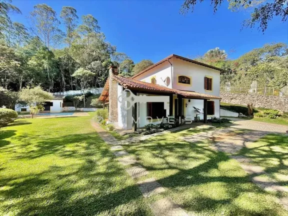 Imagem Casa no Condomínio Moinho Velho 04 Dormitórios sendo 2 suítes