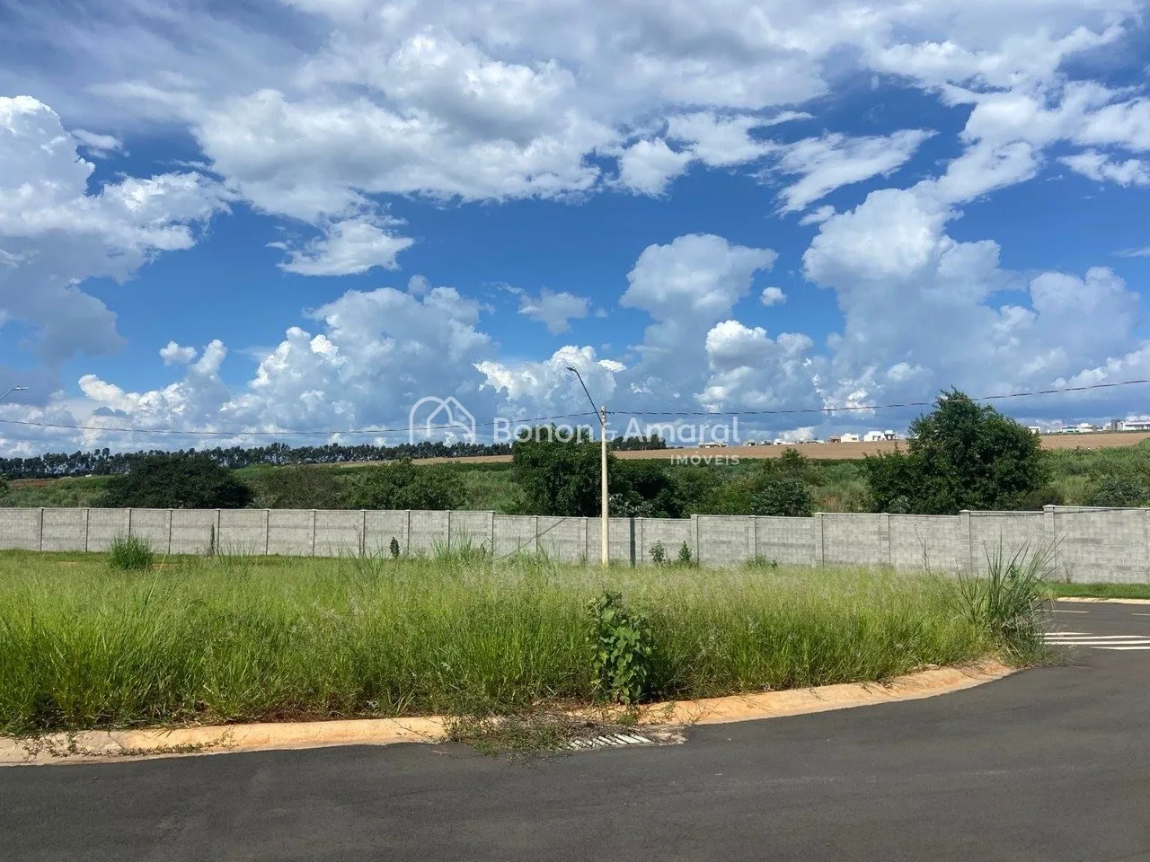 Imagem Lote com 283 m² à venda no Condomínio Villagio Paulínia, Paulínia