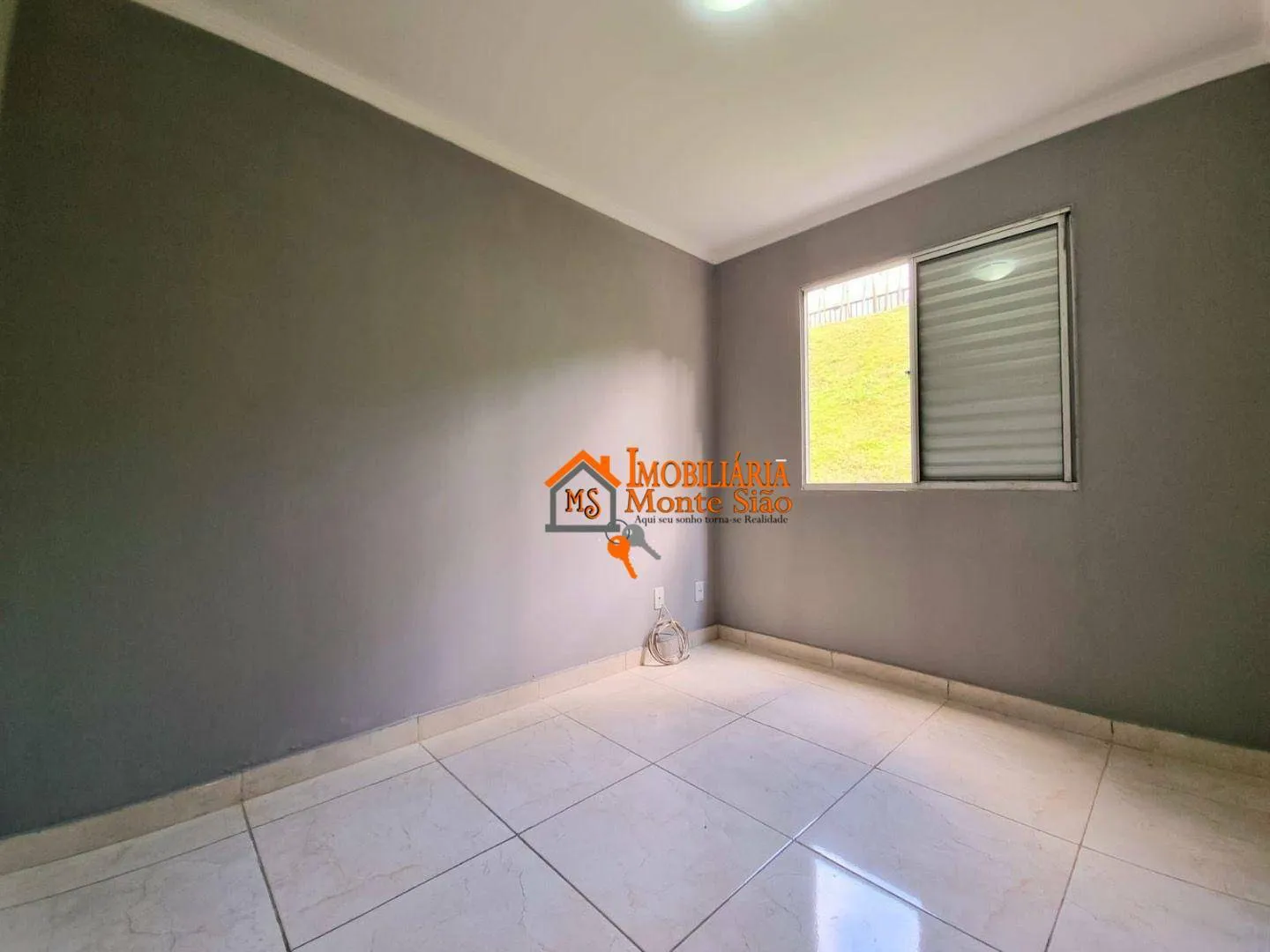 Imagem Apartamento com 2 dormitórios à venda, 45 m² por R$ 249.000,00 - Água Chata - Guarulhos/SP