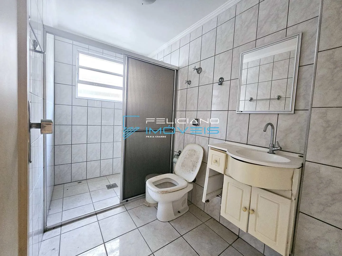 Imagem Apartamento com 2 quartos, Guilhermina, Praia Grande - R$ 331 mil, Cod: 4180
