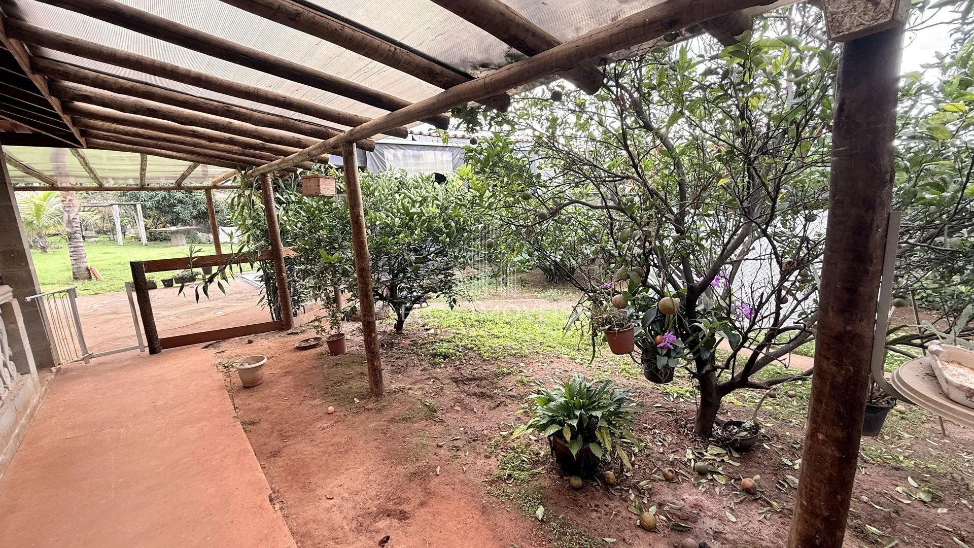 Imagem Chácara de 3 quartos, 1000m² no bairro Bairro dos Pires, em Limeira