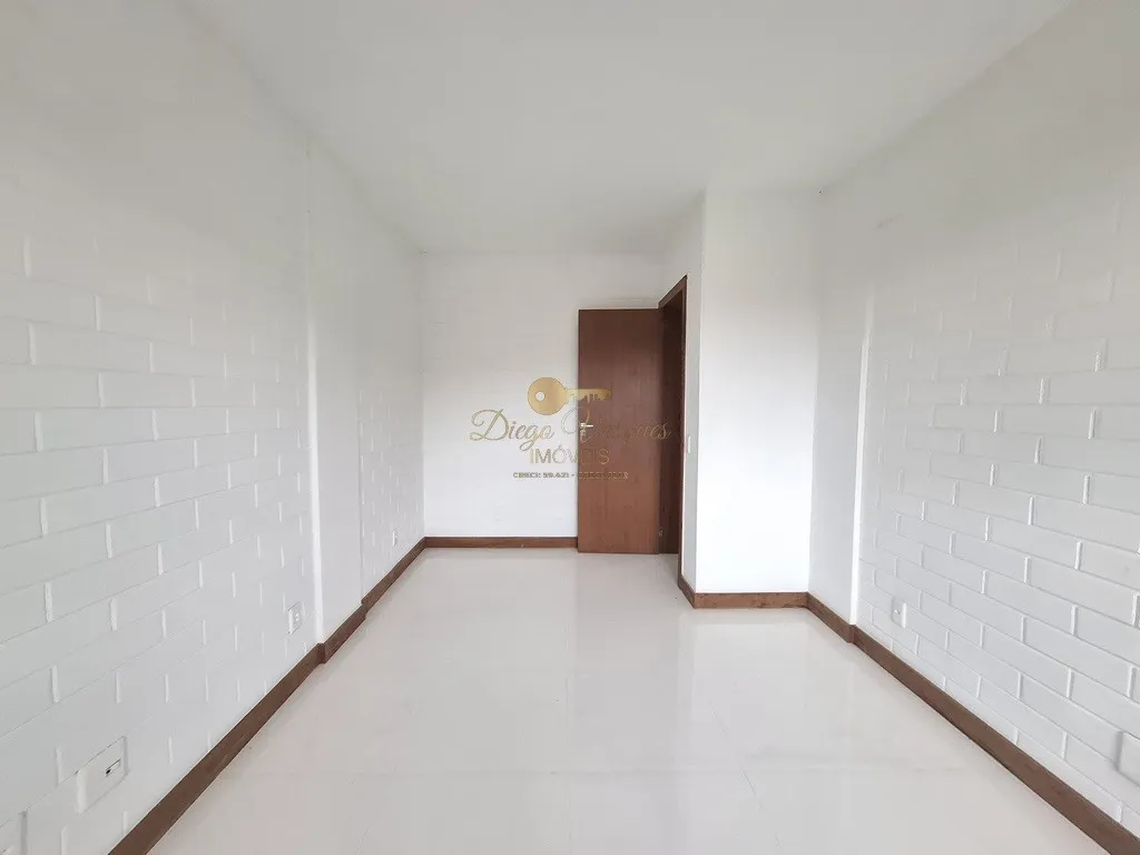 Imagem Casa em Condomínio para Venda em Teresópolis / RJ no bairro Green Valley
