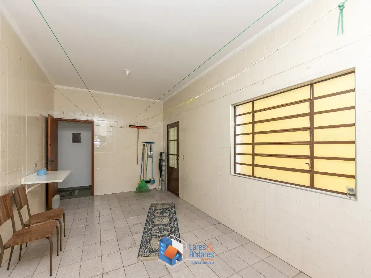Imagem Casa de vila para venda em Parque dos Príncipes com 4 quartos, sendo 2 suítes, 352m²