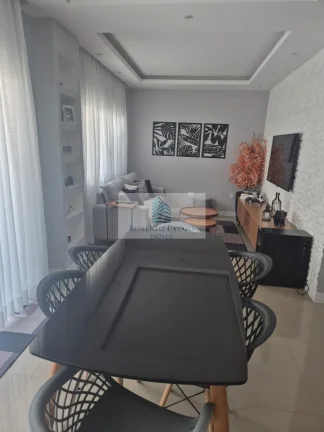 Imagem Casa em Condomínio de Luxo na Taquara, Rio de Janeiro-RJ: 3 quartos, 1 suite, 1 sala, 2 banheiros, 3 vagas de garagem, 135 m².