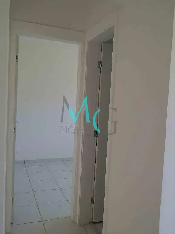 Imagem Apartamento com 2 dormitórios à venda, 50 m² por R$ 160.000,00 - Campo Grande - Rio de Janeiro/RJ