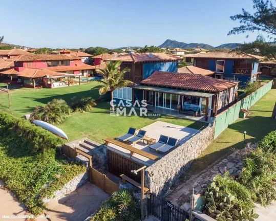 Imagem Casa Frente Mar para Temporada em Armação dos Búzios / RJ no bairro Rasa
