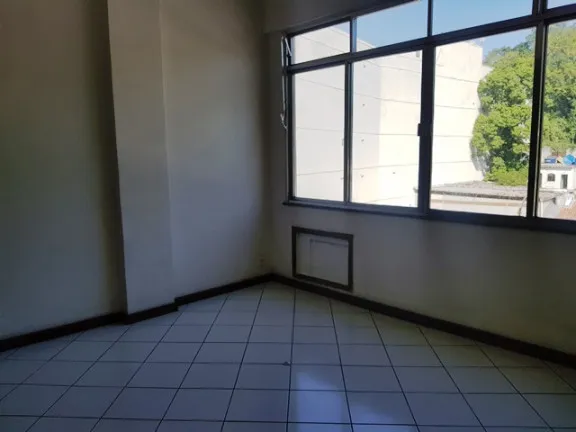 Imagem Apartamento com 2 Quartos à Venda, 70 m² em Centro - Niterói