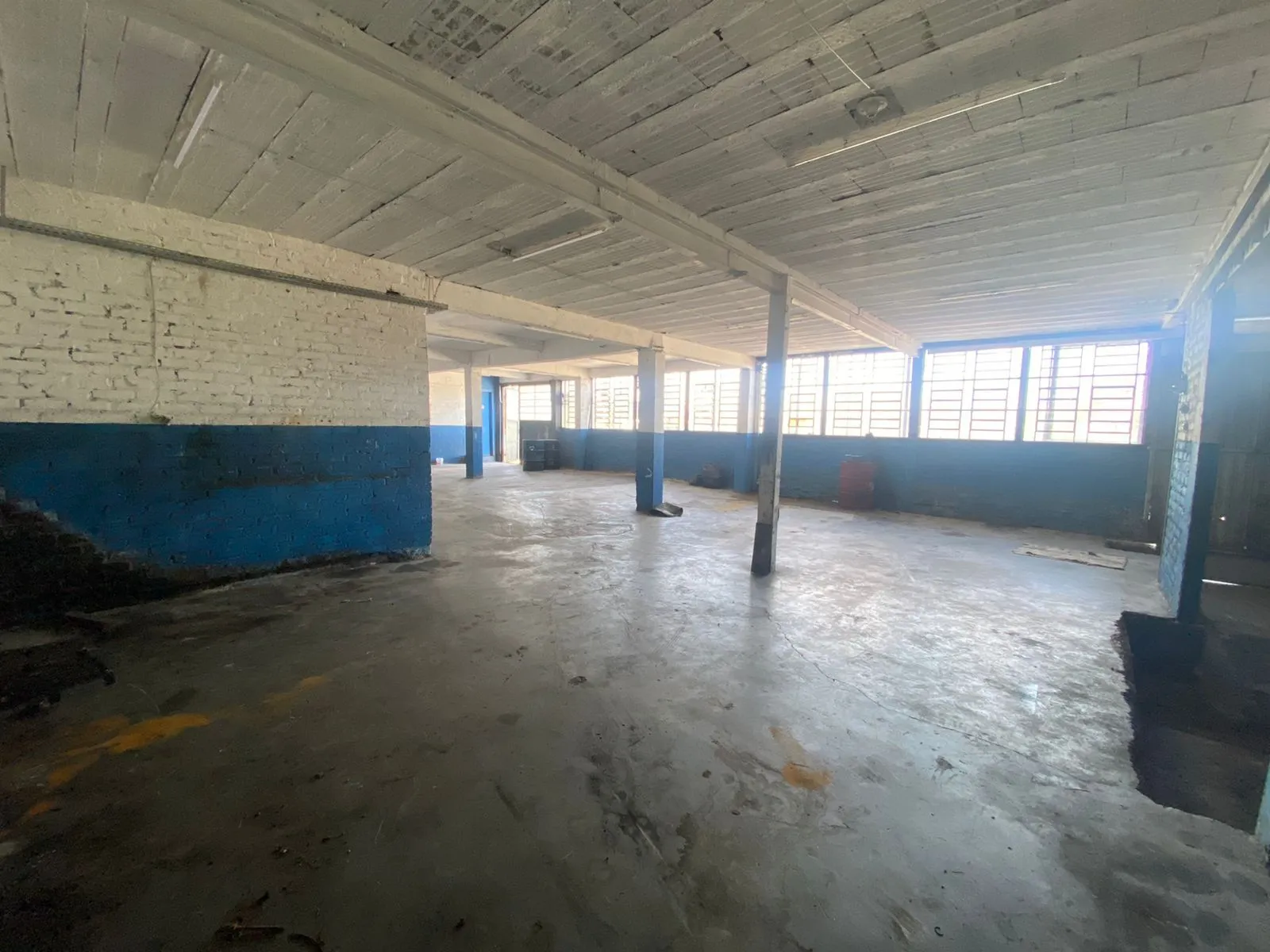 Imagem Pavilhão à venda em Caxias do Sul, Santa Fé, 420m2