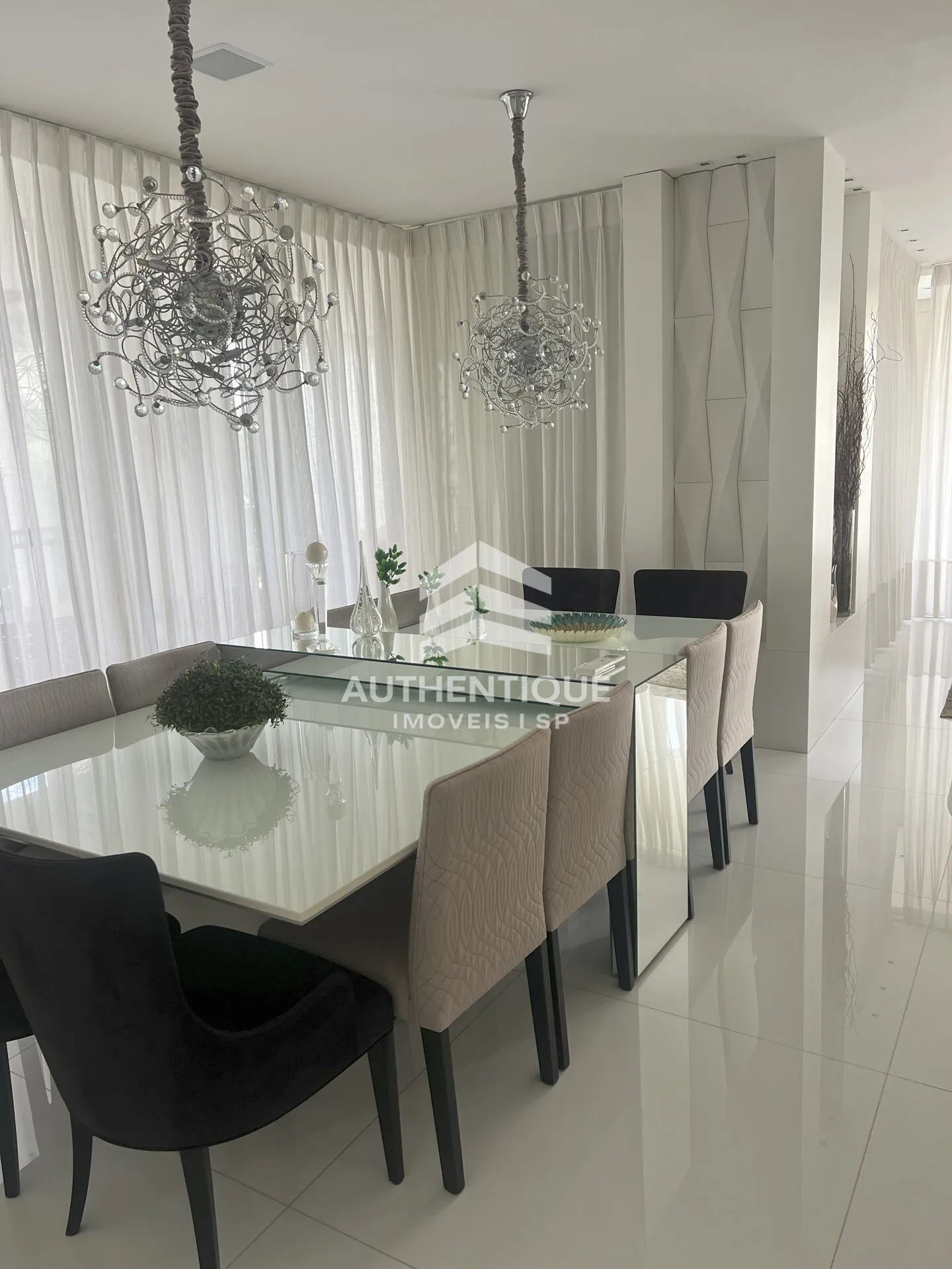 Imagem THE PLACE MOEMA PASSAROS - Apartamento Alto Padrão em Moema Nobre à venda