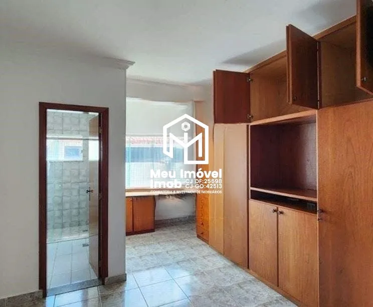 Imagem Casa Sobrado 6 Quartos 6 Suítes 5 Vagas 360m² Reformada
