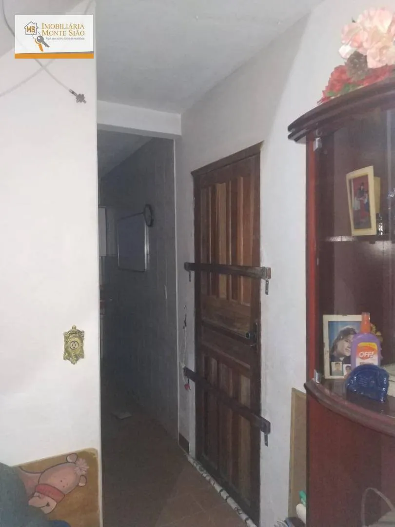 Imagem Sobrado com 5 dormitórios à venda, 200 m² por R$ 742.000,00 - Picanco - Guarulhos/SP