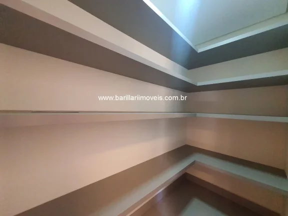 Imagem Casa Térrea com piscina no condomínio Jd. Vista Bella