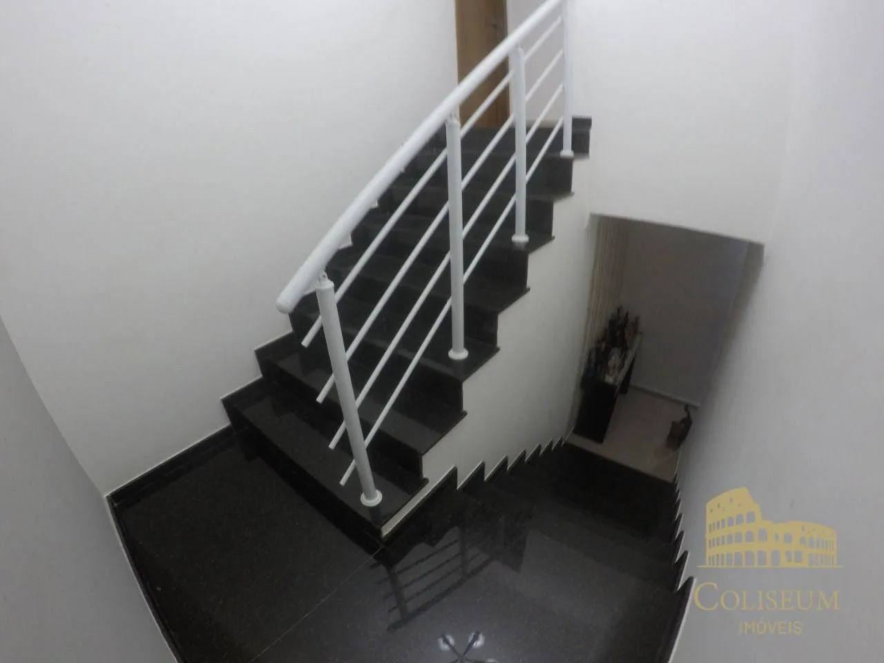 Imagem Casa com 3 dormitórios à venda, 360 m² por R$ 1.800.000,00 - Vila Assunção - Praia Grande/SP