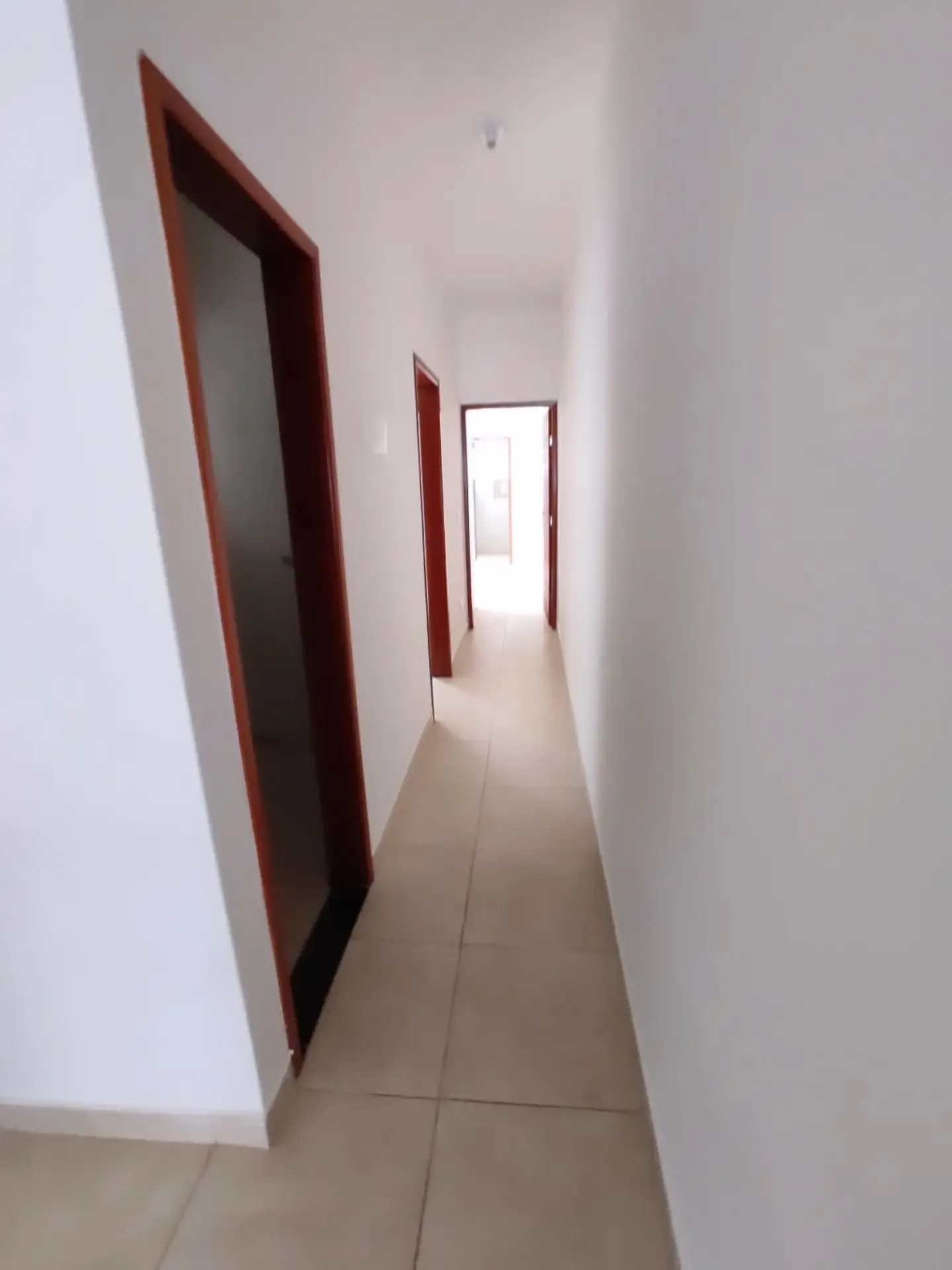 Imagem Casa 2/4 C Suite No Terra Bela Cerrado Com Area Gourmet