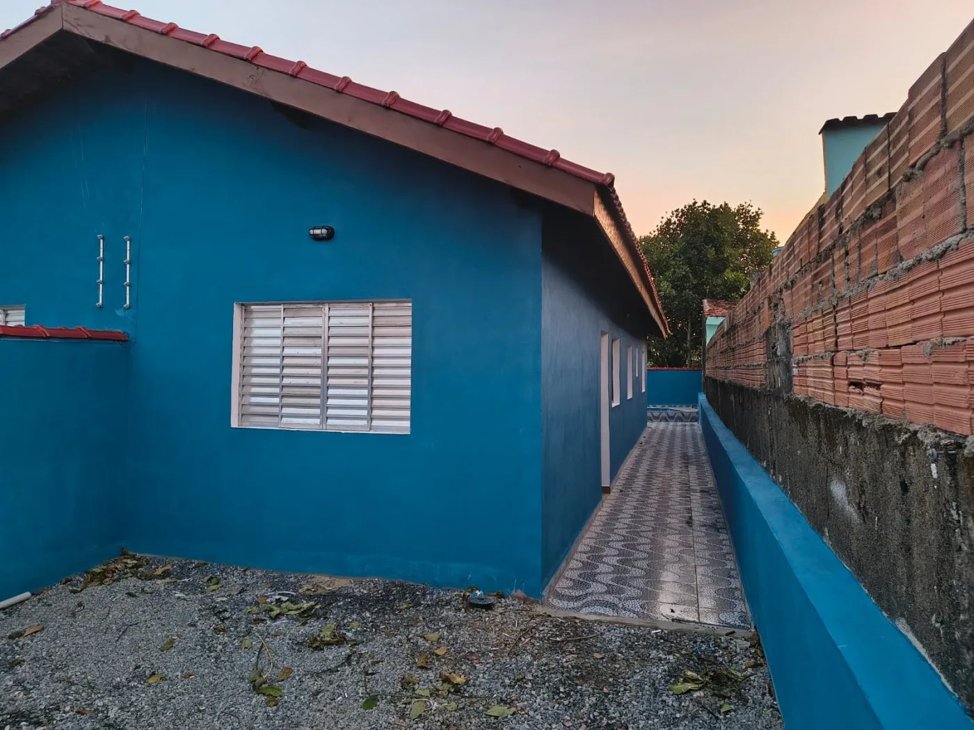Imagem Casa para Venda em Itanhaém, Jamaica (Praia), 2 dormitórios, 1 banheiro, 2 vagas