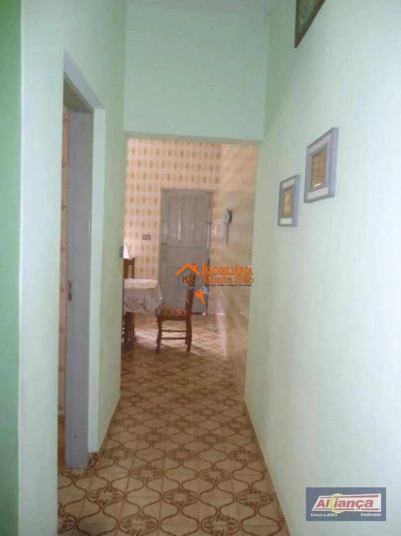 Imagem Sobrado com 3 dormitórios à venda, 191 m² por R$ 530.000,00 - Jardim Presidente Dutra - Guarulhos/SP