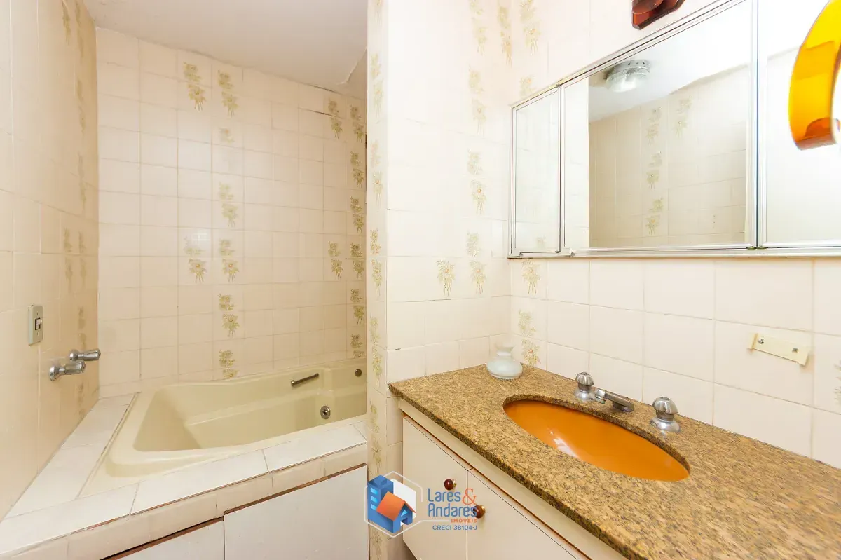 Imagem Cobertura para venda em Moema com 3 quartos, sendo 1 suíte, 147m²