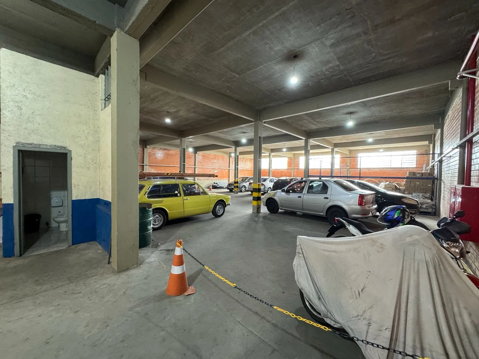 Imagem Pavilhão à venda em Caxias do Sul, De Lazzer, 1022m2
