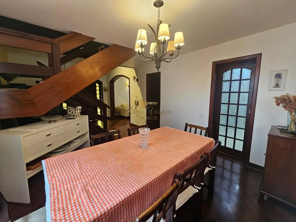 Imagem Casa em Condomínio para Venda em Teresópolis / RJ no bairro Várzea