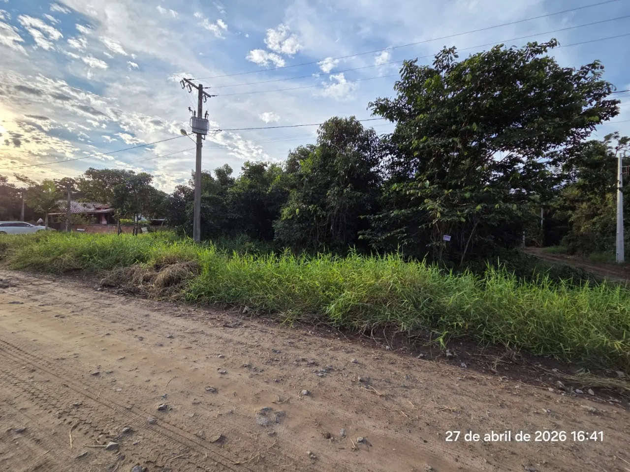 Foto do imóvel Terreno localizado na Rua 590 Hercílio Luz, no bairro Cambiju em Itapoá Santa Catarina. Área tot...